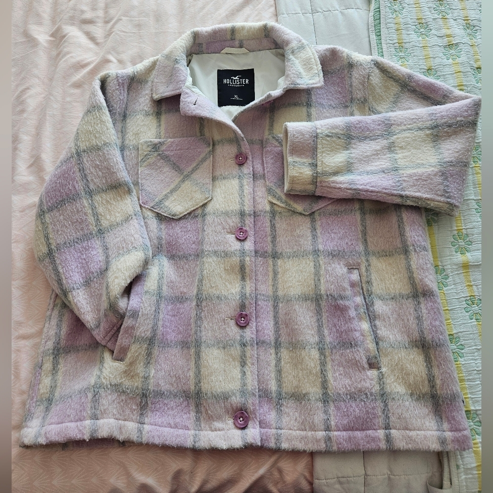 Hollister Shacket